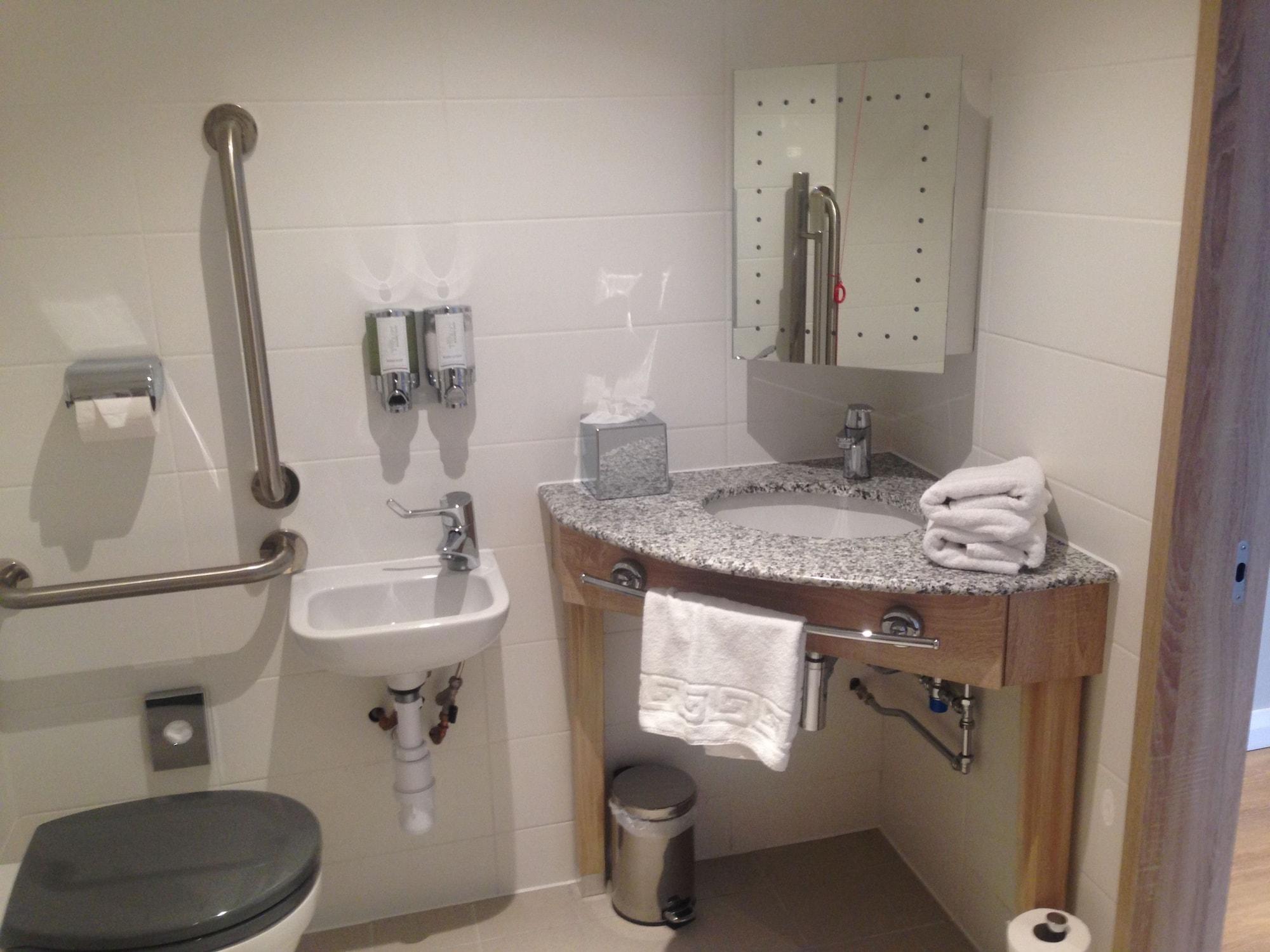 Hampton By Hilton Glasgow Central Ngoại thất bức ảnh