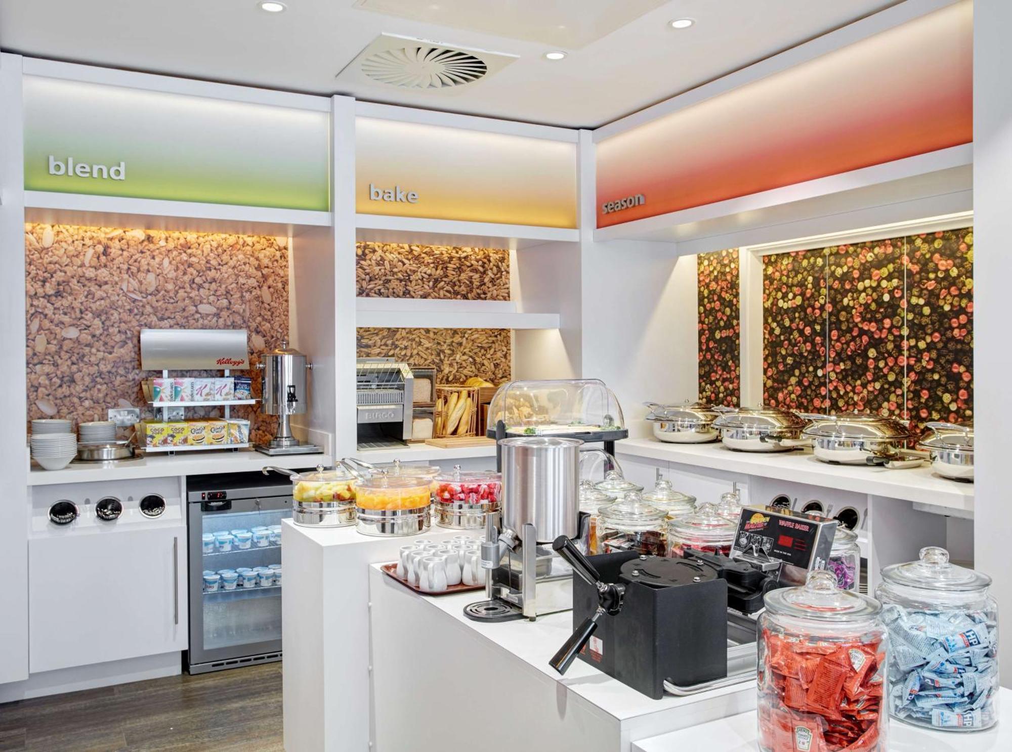 Hampton By Hilton Glasgow Central Ngoại thất bức ảnh